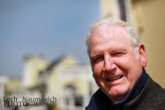 Custom wooden flute-maker specializing in instruments for Mozart concerts.